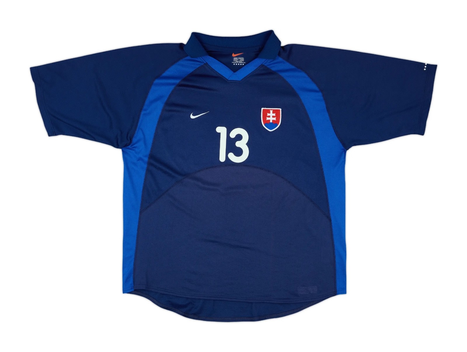 Slovakia 2000 Away Kit