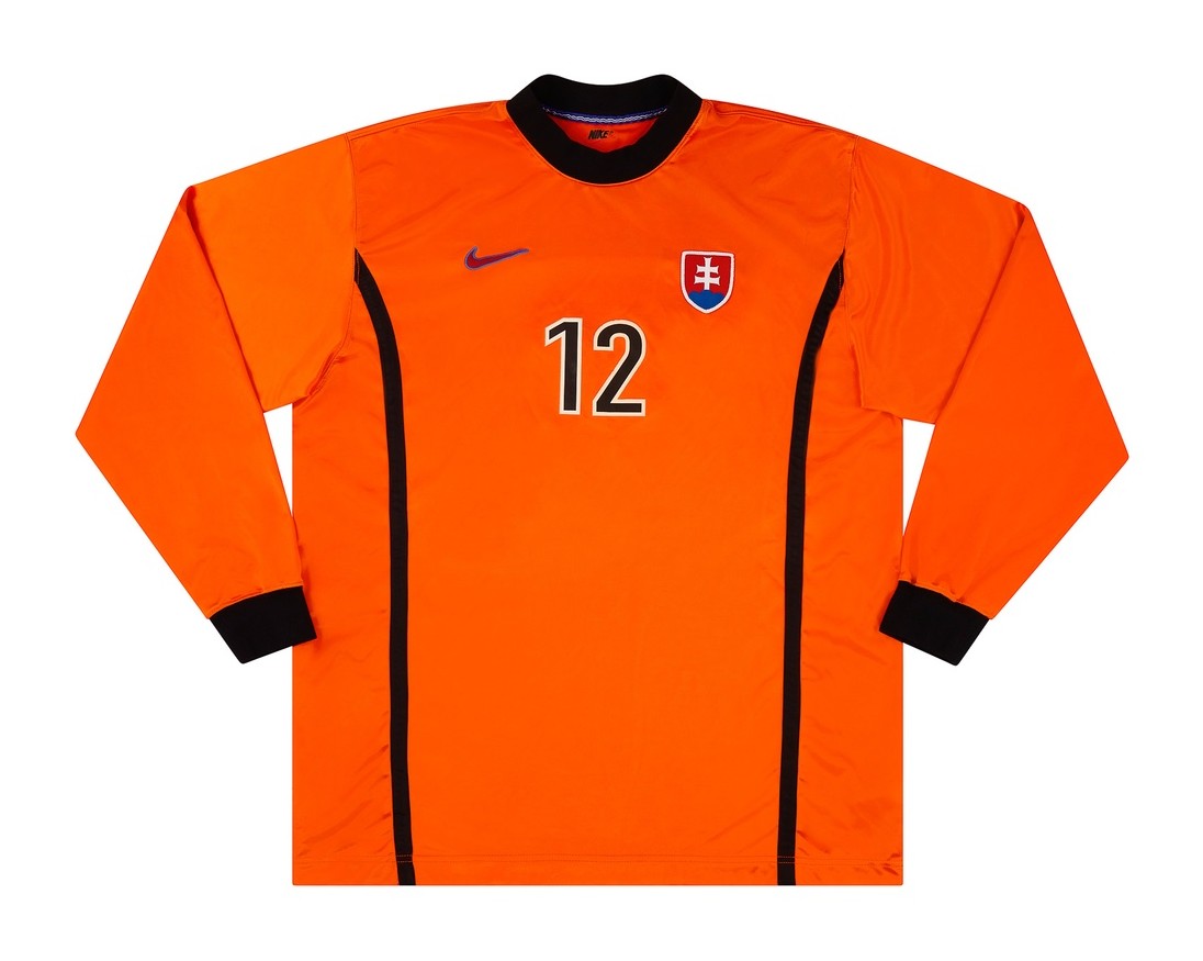 Slovakia 2000 GK 2 Kit