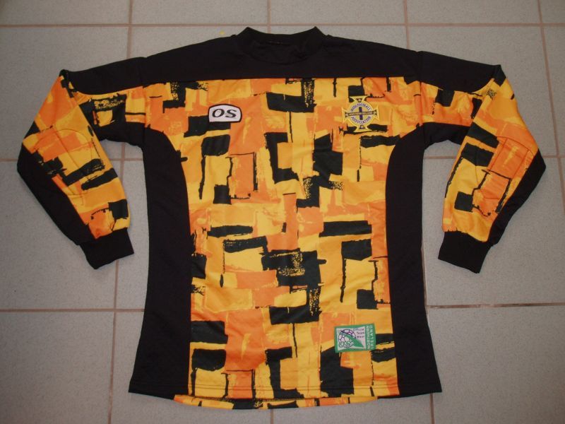 Northern Ireland 1998 GK 1 Kit