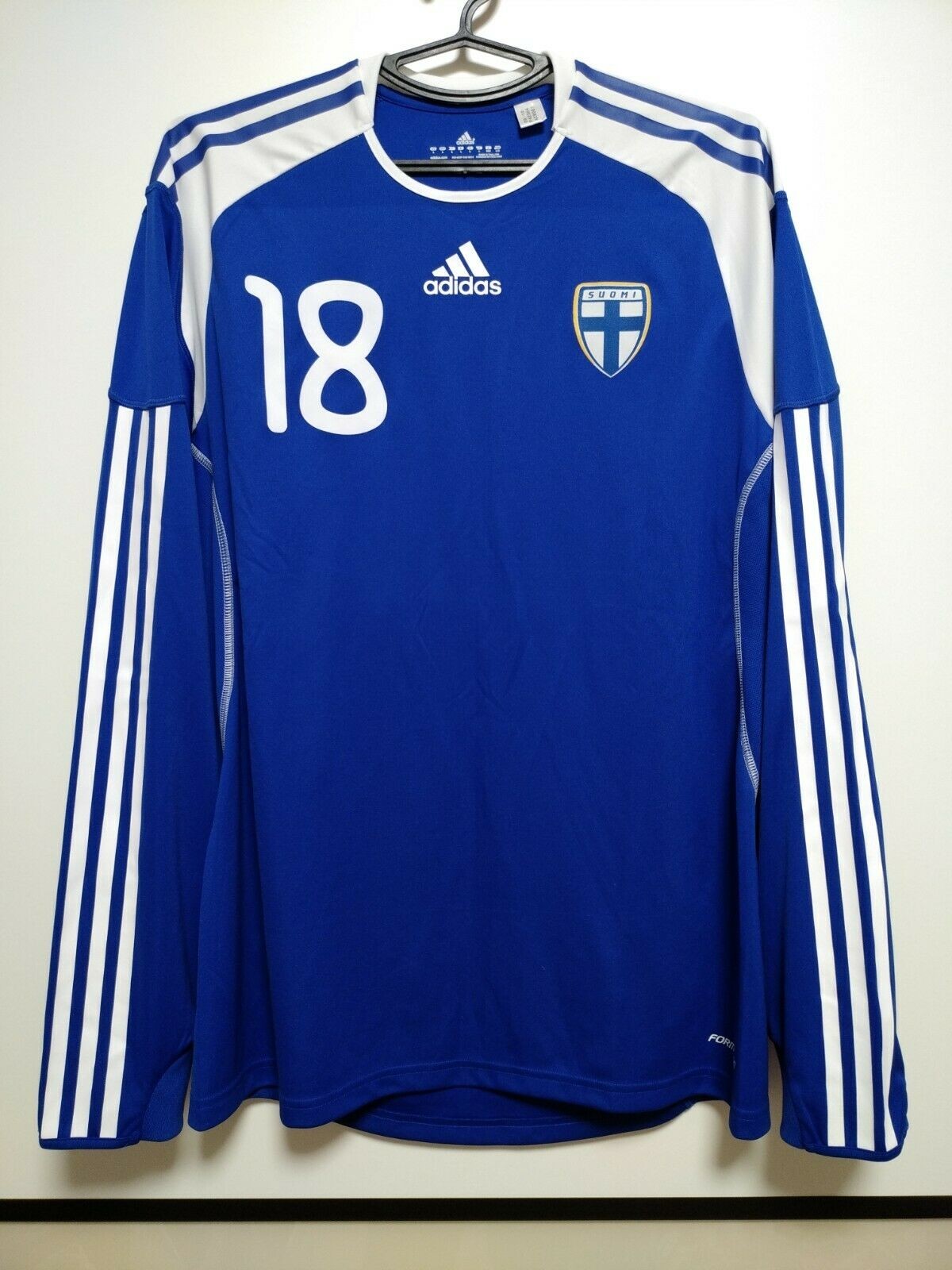 Finland 2010 Away Kit