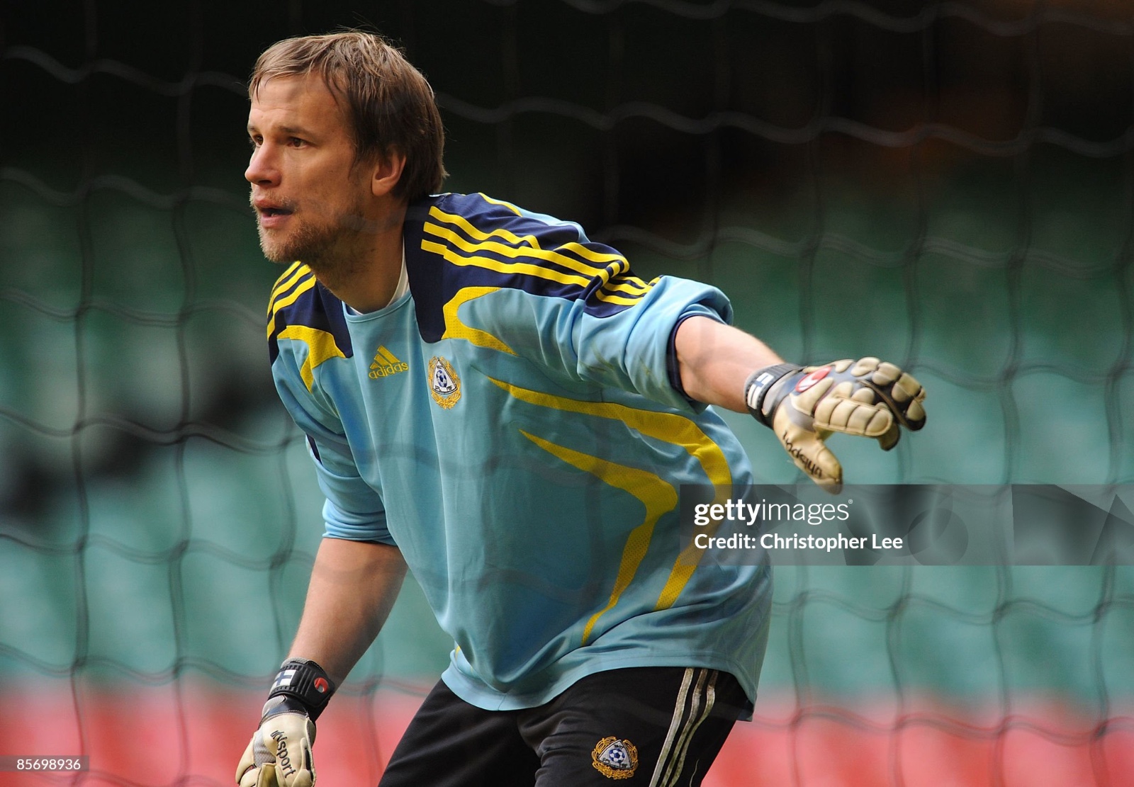 Finland 2008 GK 3 Kit