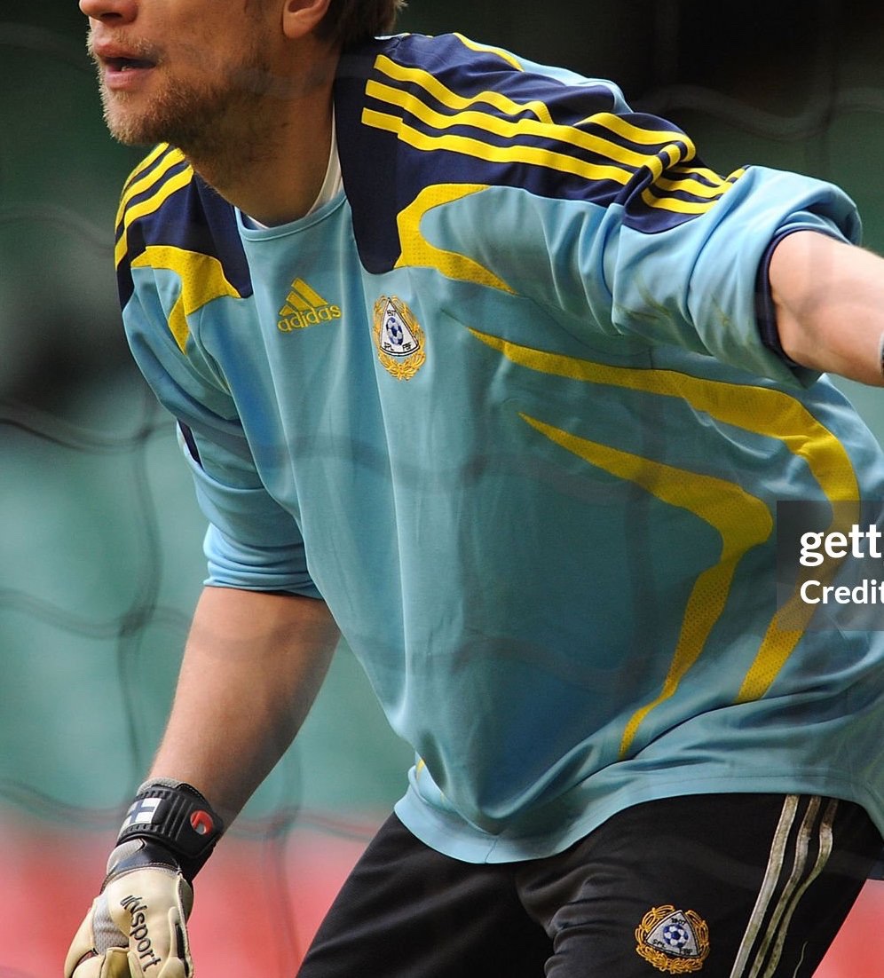 Finland 2008 GK 3 Kit