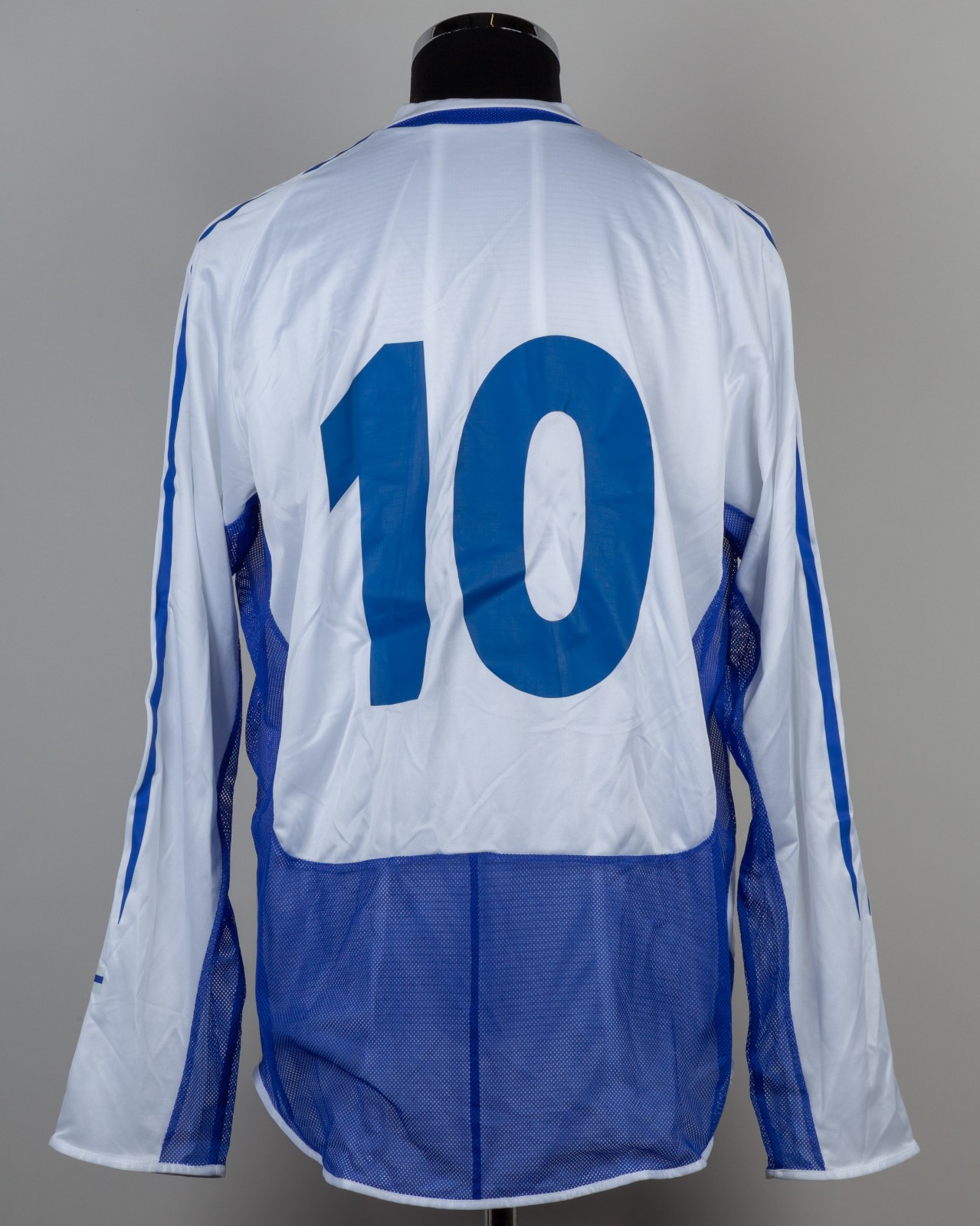 Finland 2004 Home Kit