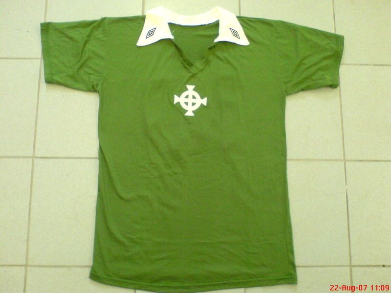 Northern Ireland 1975 Home Kit