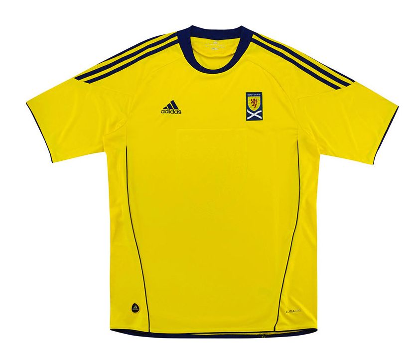 Scotland 2010 Away Kit