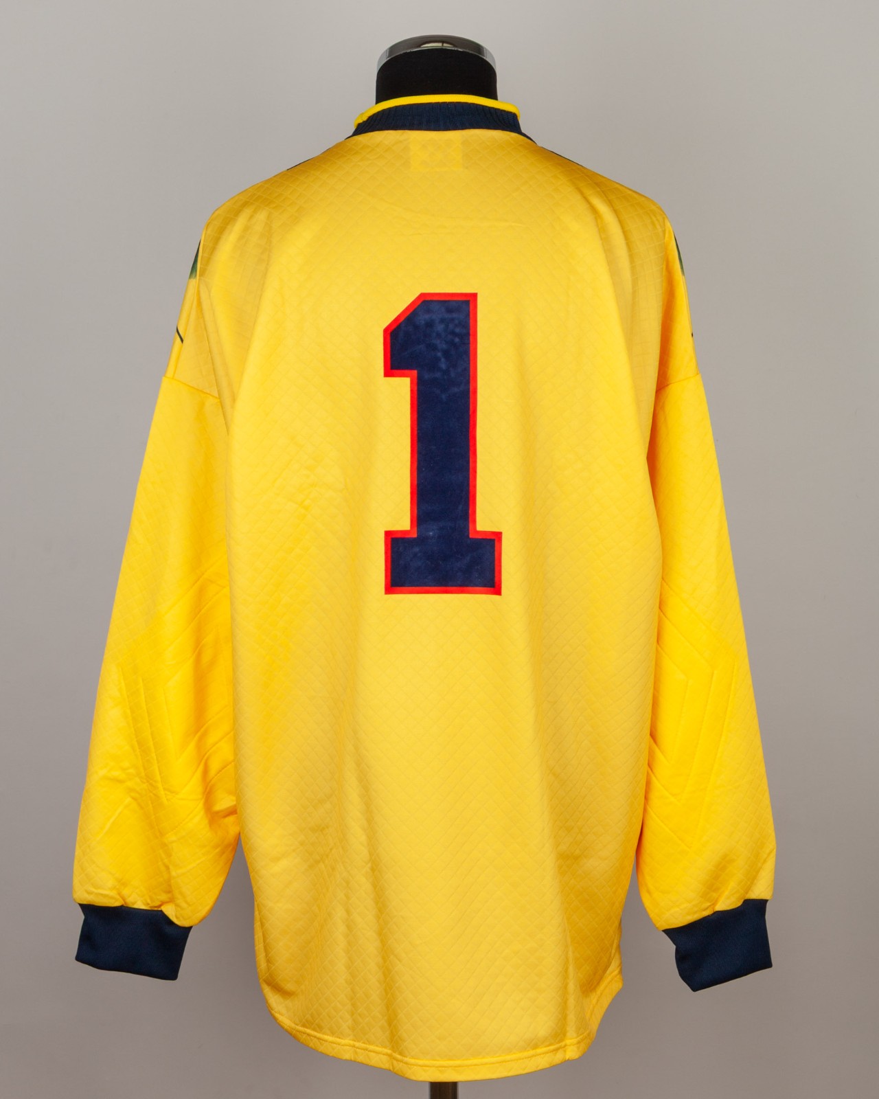 Scotland 1997 GK 1 Kit