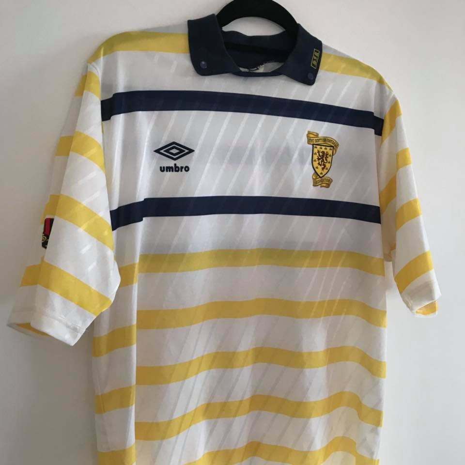 Scotland 1990 Away Kit