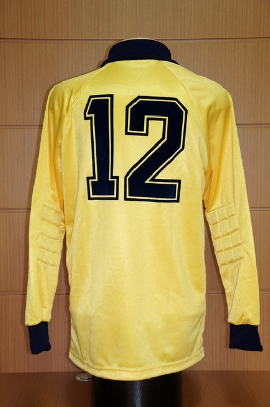 Scotland 1982 GK 1 Kit