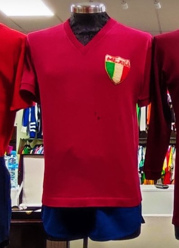 Mexico 1962 Away Kit