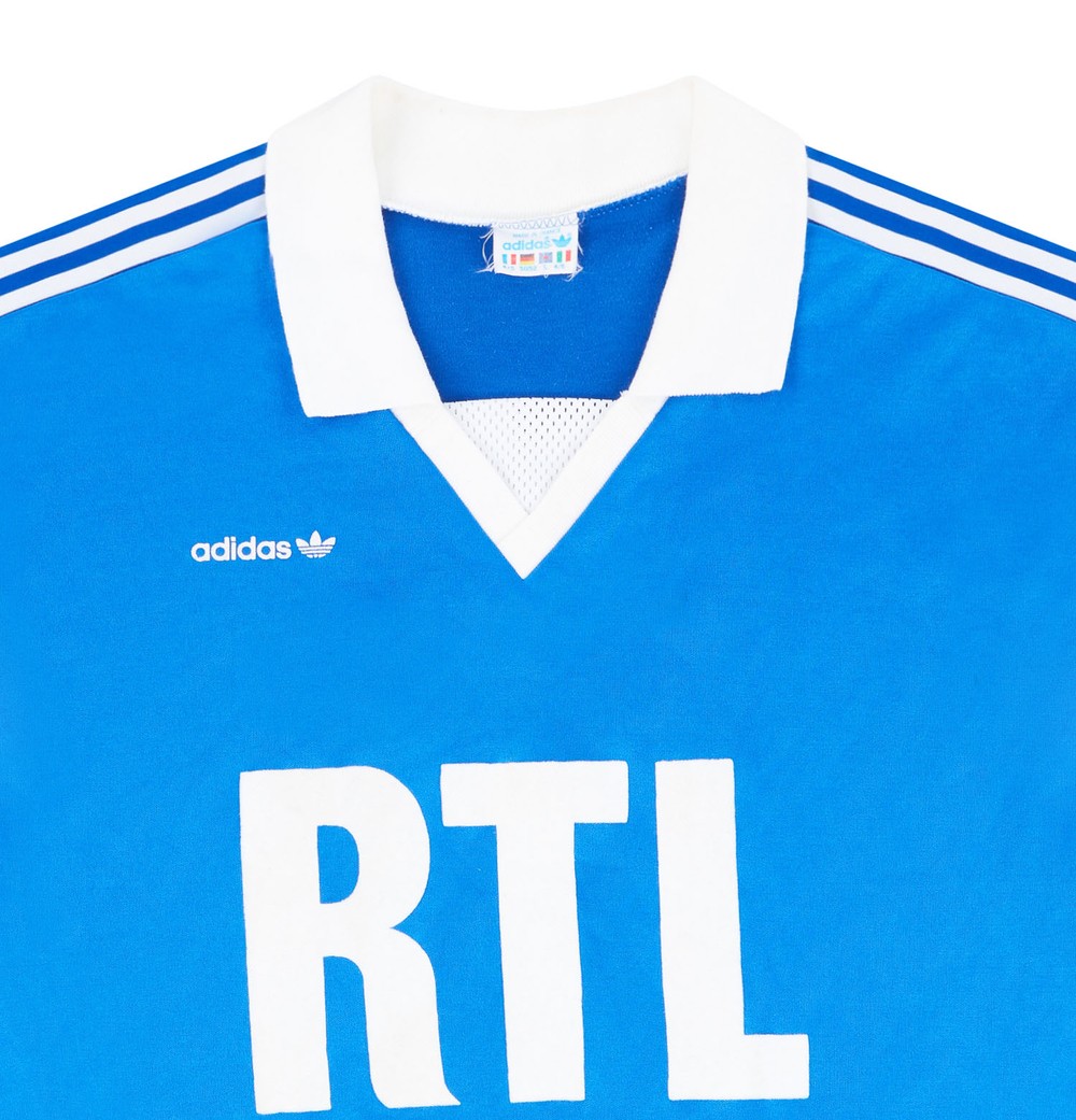 Arles-Avignon 1989-90 Cup Kit