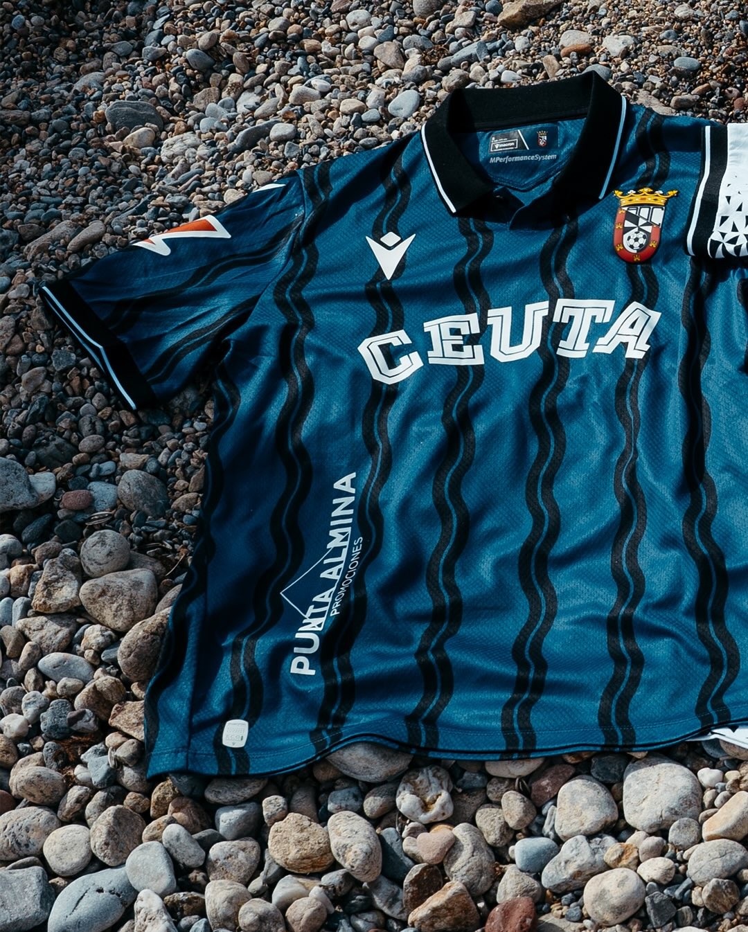 AD Ceuta 2025-26 Away Kit