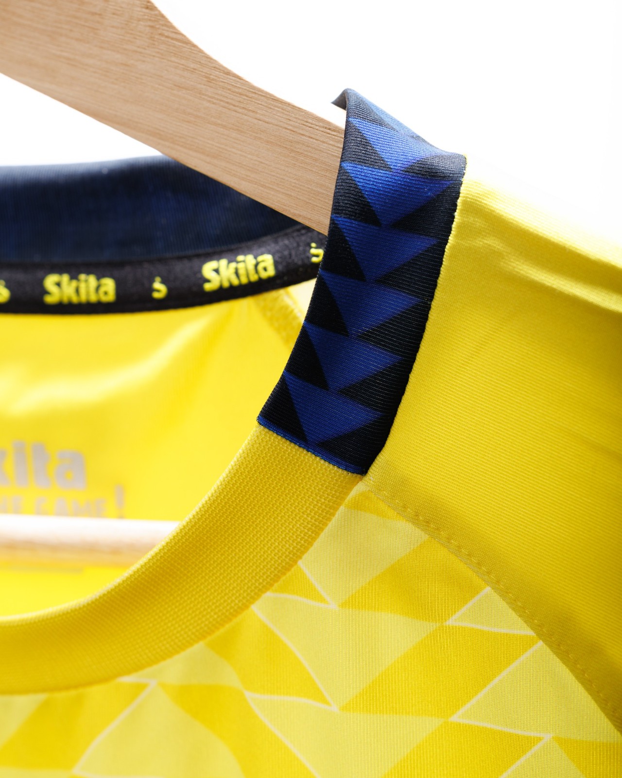 FC Arouca 2025-26 Home Kit