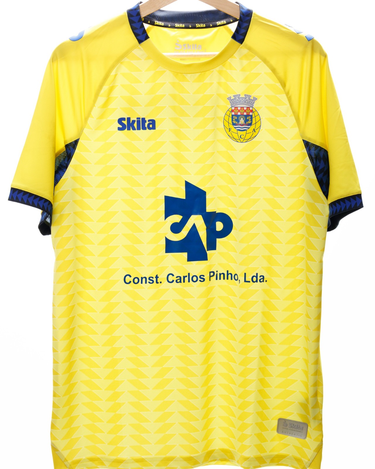 FC Arouca 2025-26 Home Kit