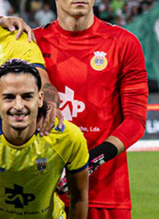 FC Arouca 2025-26 GK 3 Kit