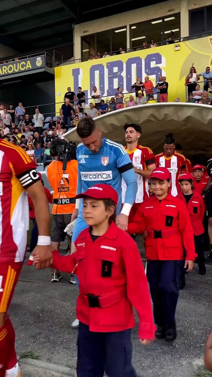 AVS Futebol SAD 2025-26 GK 2 Kit