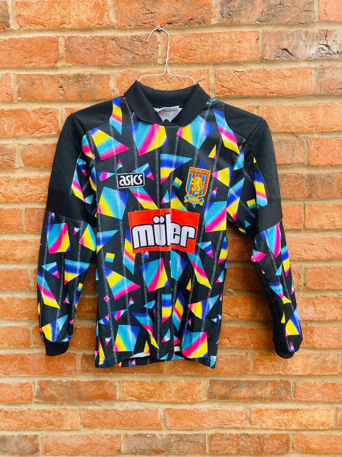 Aston Villa 1994-95 GK 1 Kit