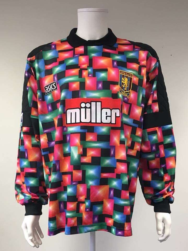Aston Villa 1994-95 GK 4 Kit