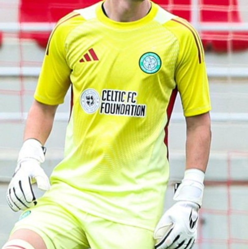 Celtic FC 2025-26 GK Home V2 Kit