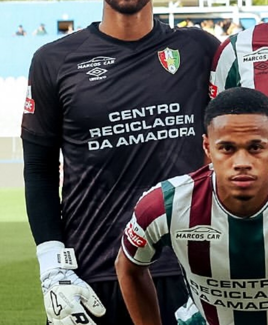 Estrela da Amadora 2025-26 GK 2 Kit