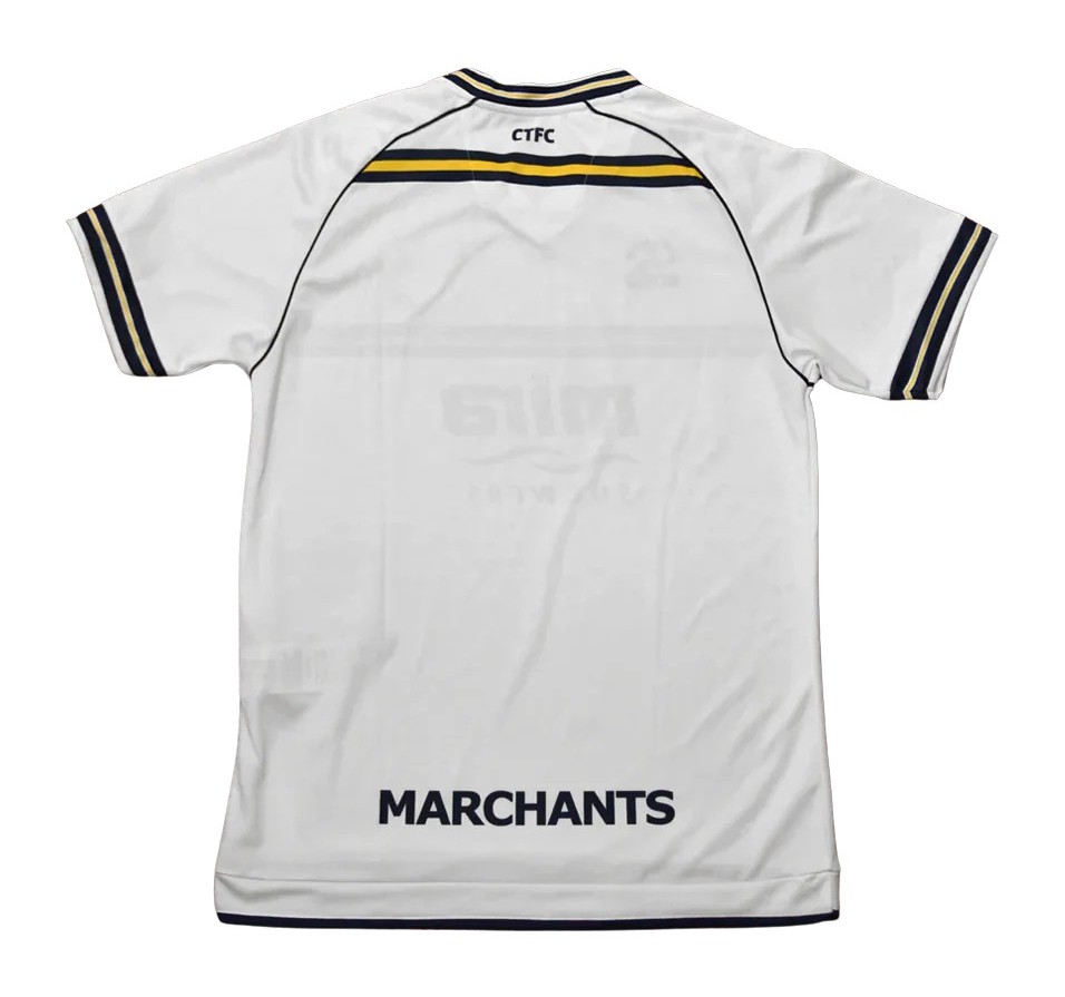 Cheltenham Town 2025-26 Away Kit