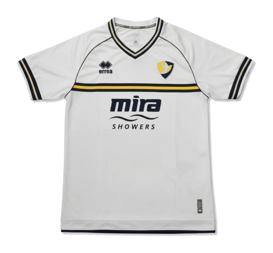 Cheltenham Town 2025-26 Away Kit