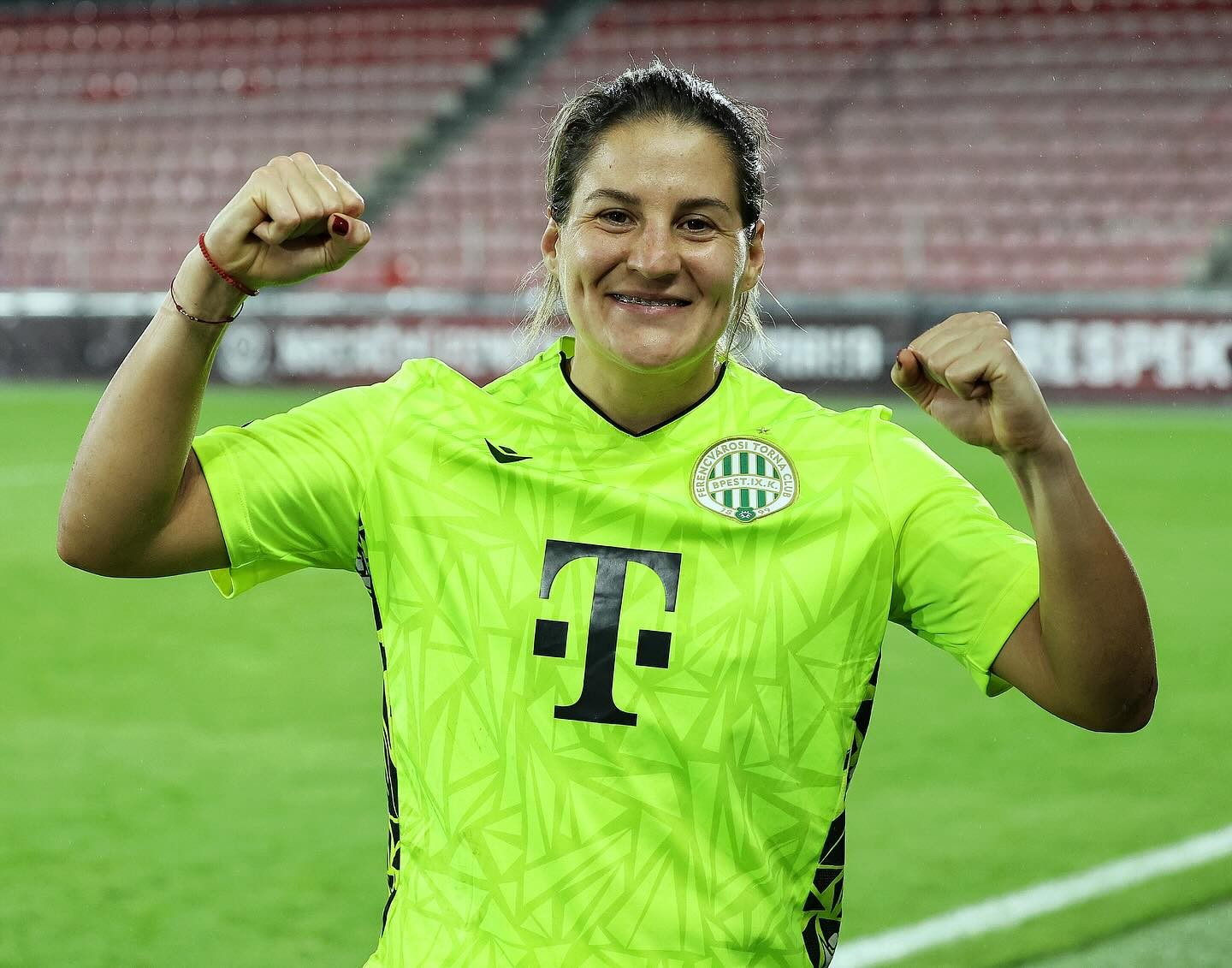 Ferencvárosi TC 2025-26 European GK Kit