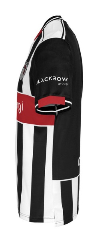 Grimsby Town 2025-26 Home Kit