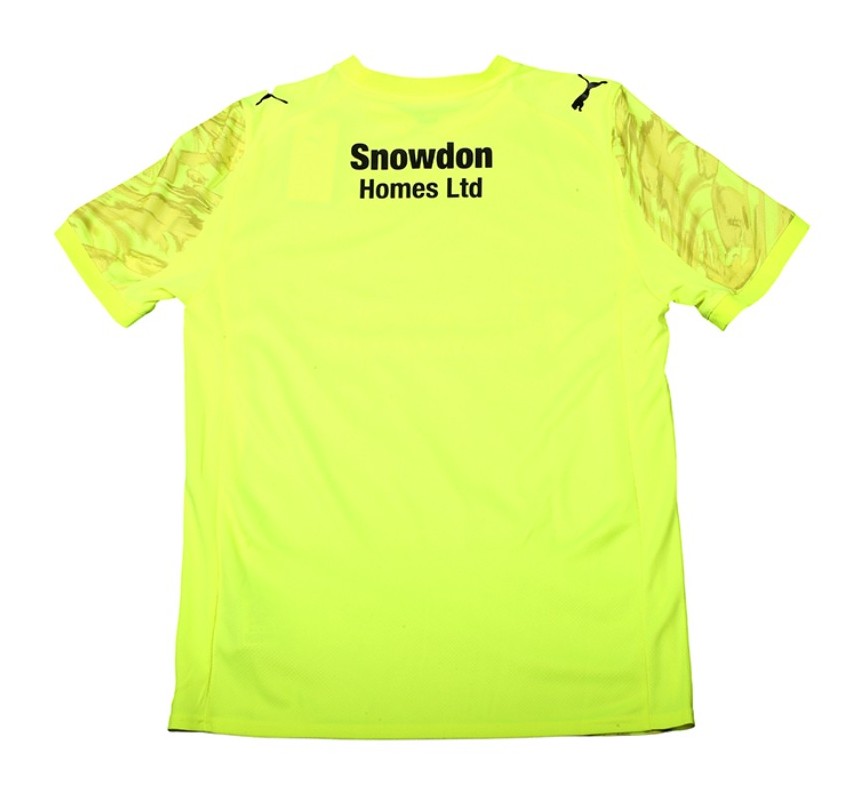 Northampton Town 2025-26 GK 3 Kit