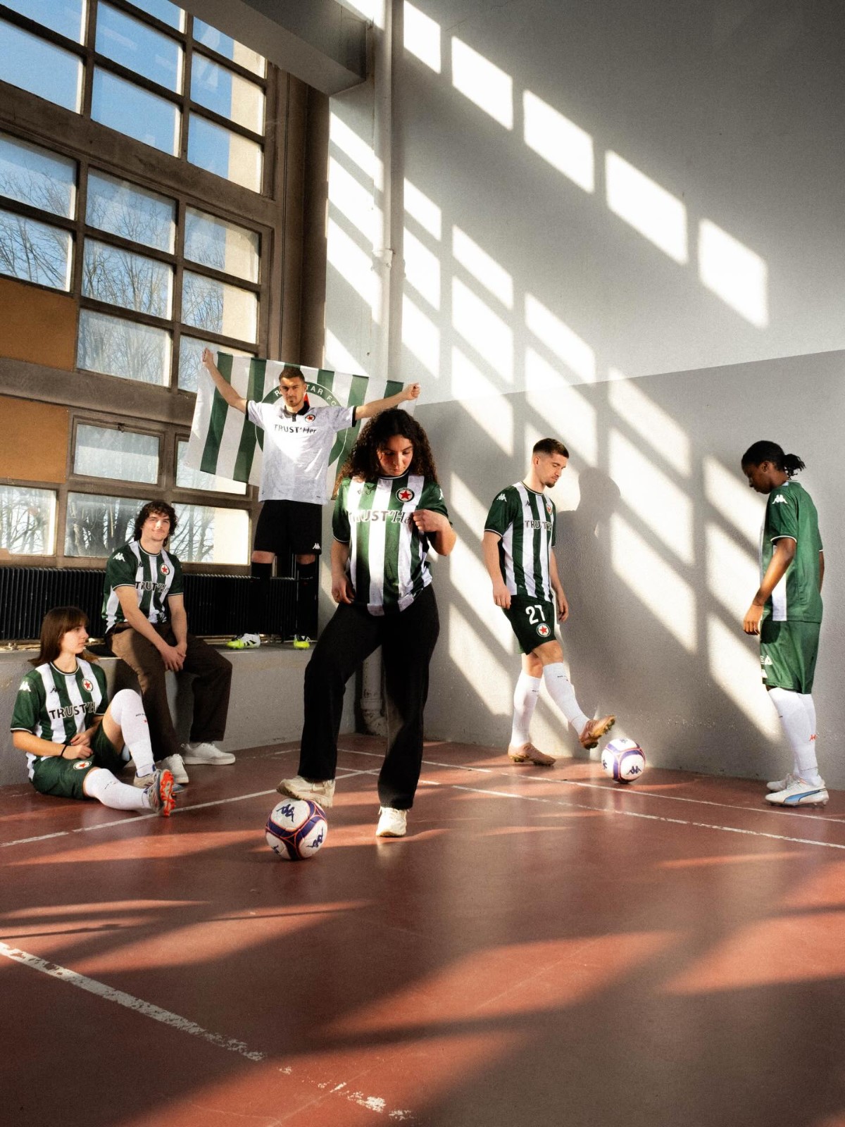 Red Star Paris 2025-26 Away V2 Kit