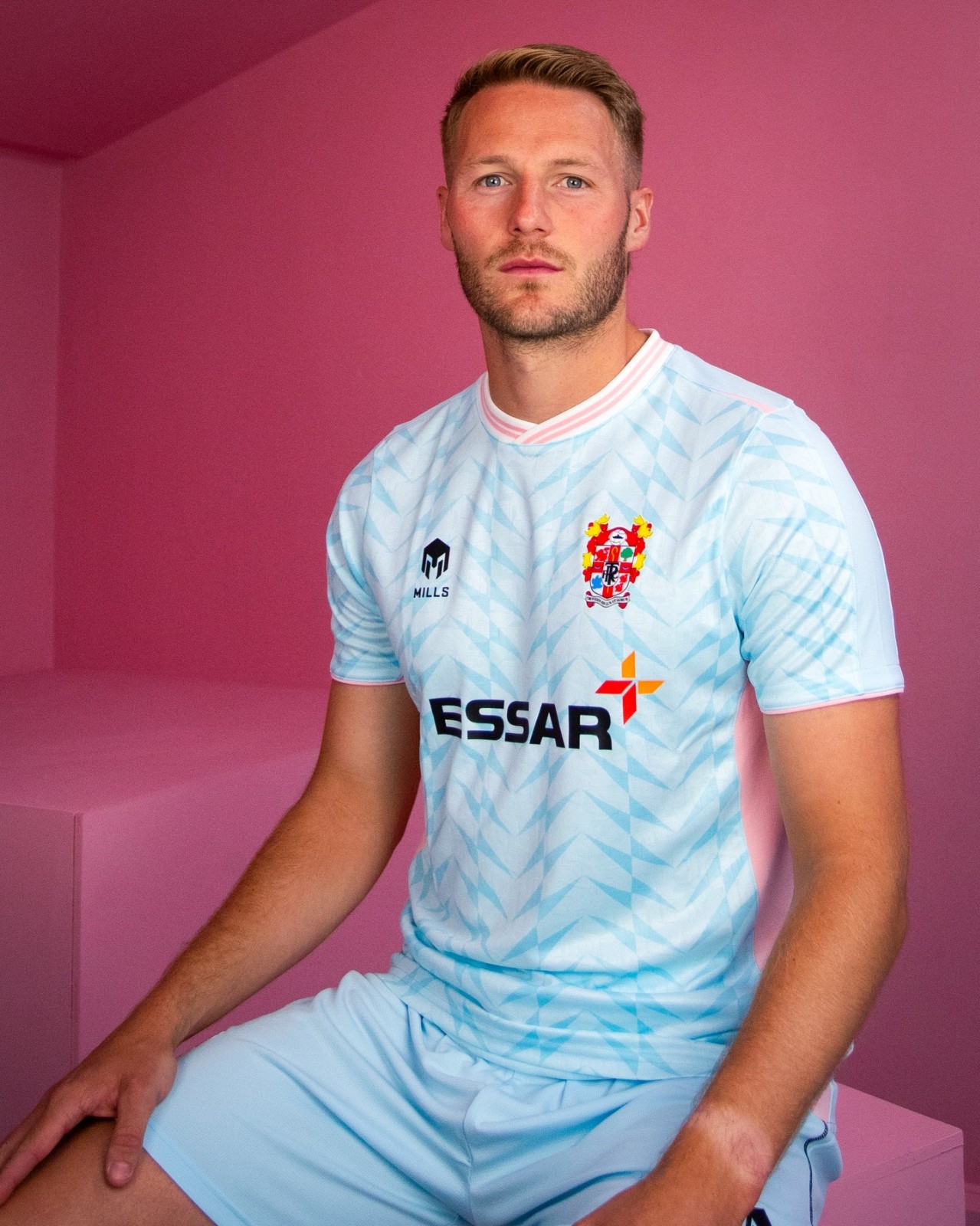 Tranmere Rovers 2025-26 Away Kit