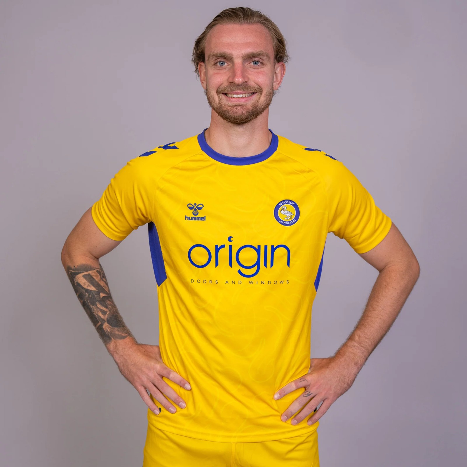 Wycombe Wanderers 2025-26 Away Kit