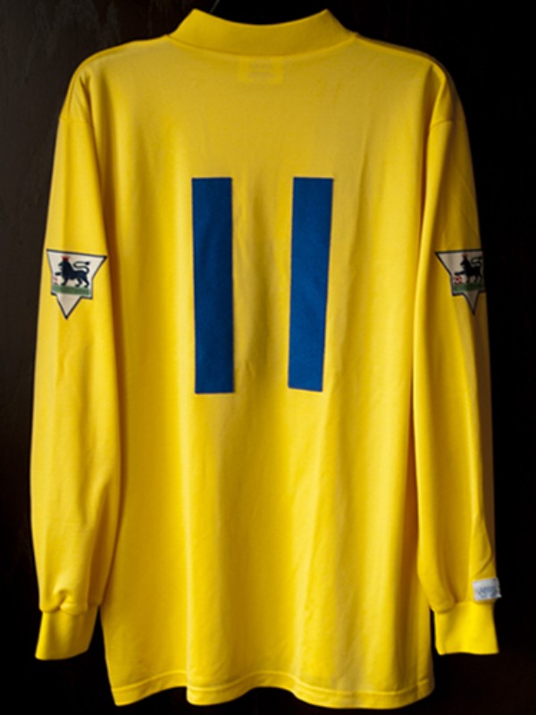 Leeds United 1995-96 Third Kit