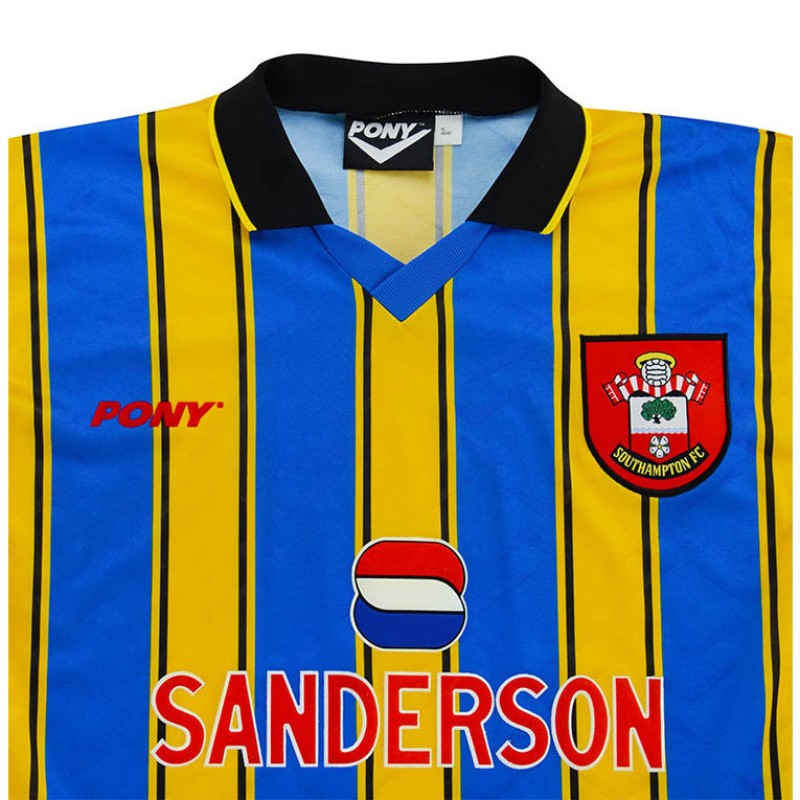 Southampton FC 1995-96 Away Kit