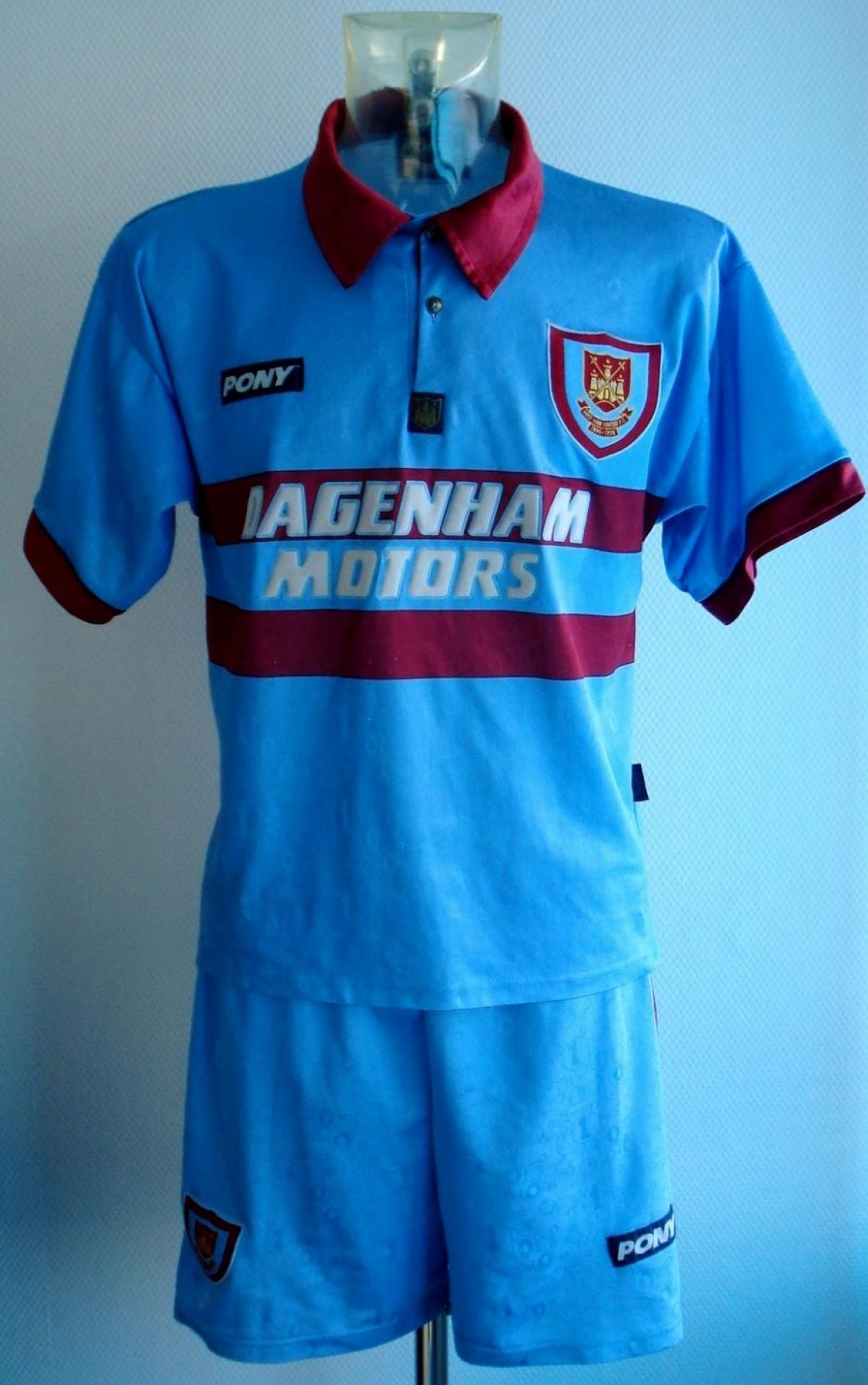 West Ham United 1995-96 Away Kit