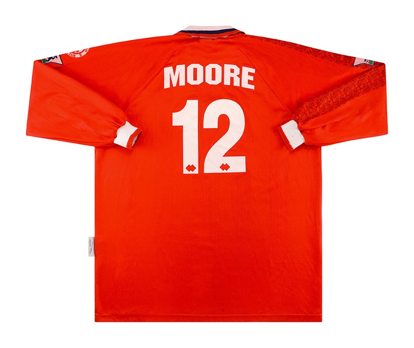 Middlesbrough 1996-97 Home Kit