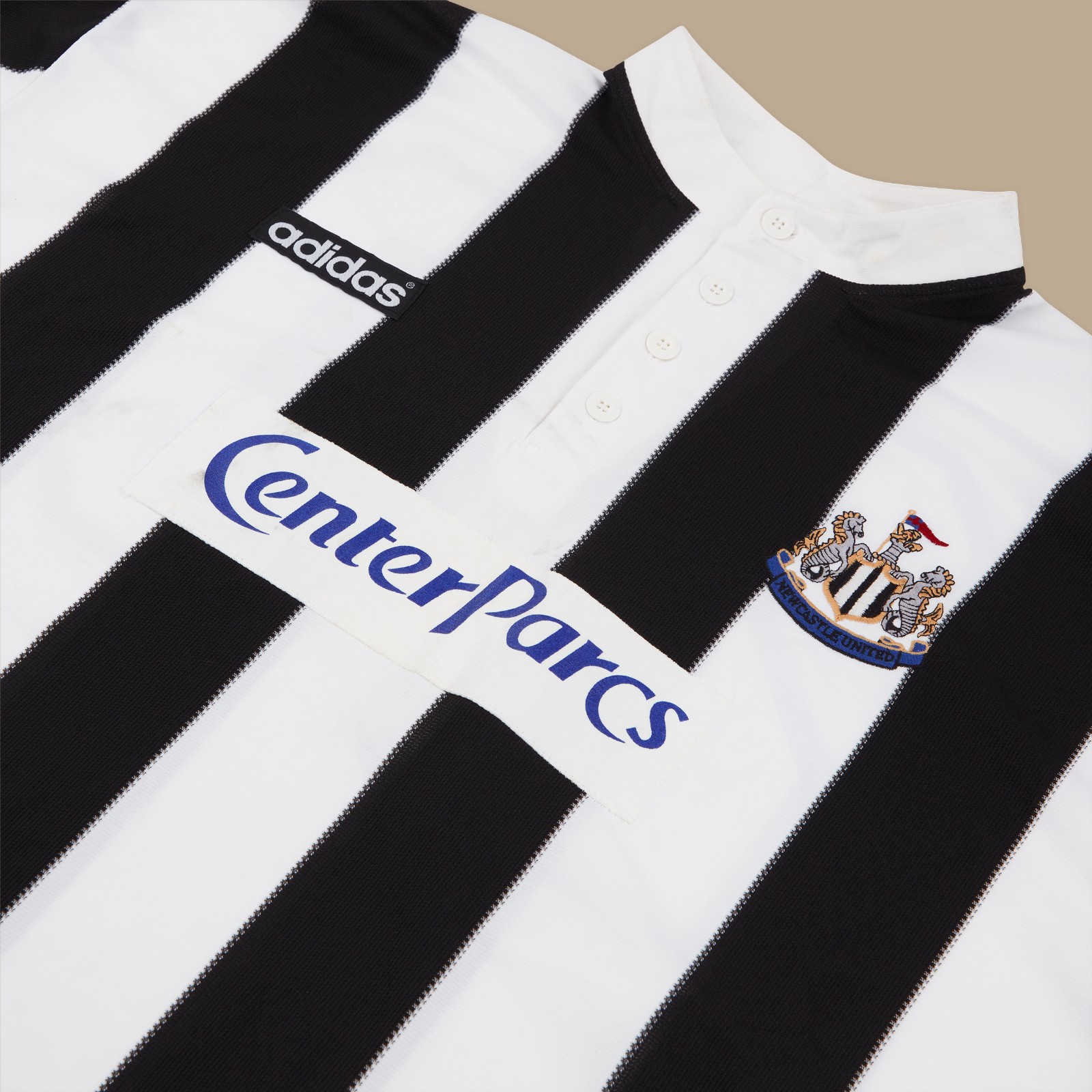 Newcastle United 1996-97 UEFA Cup Home Kit
