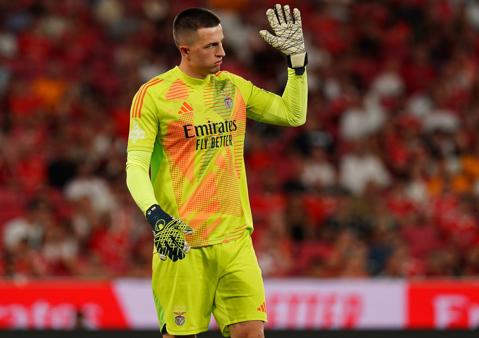 SL Benfica 2024-25 GK 1 Kit