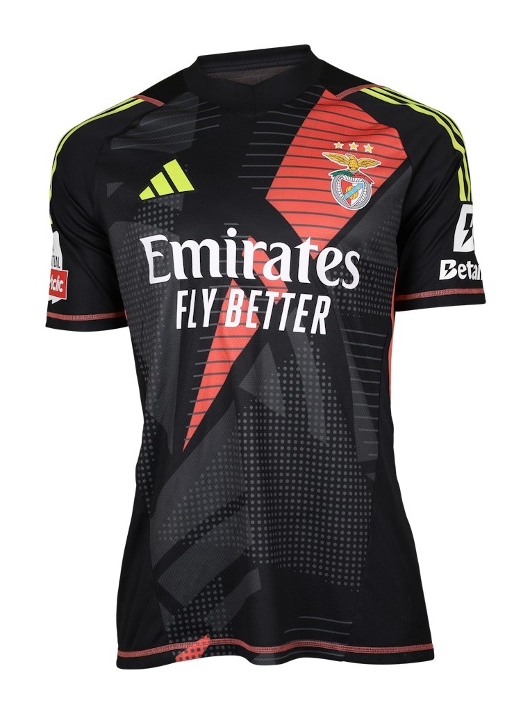 SL Benfica 2024-25 GK 2 Kit