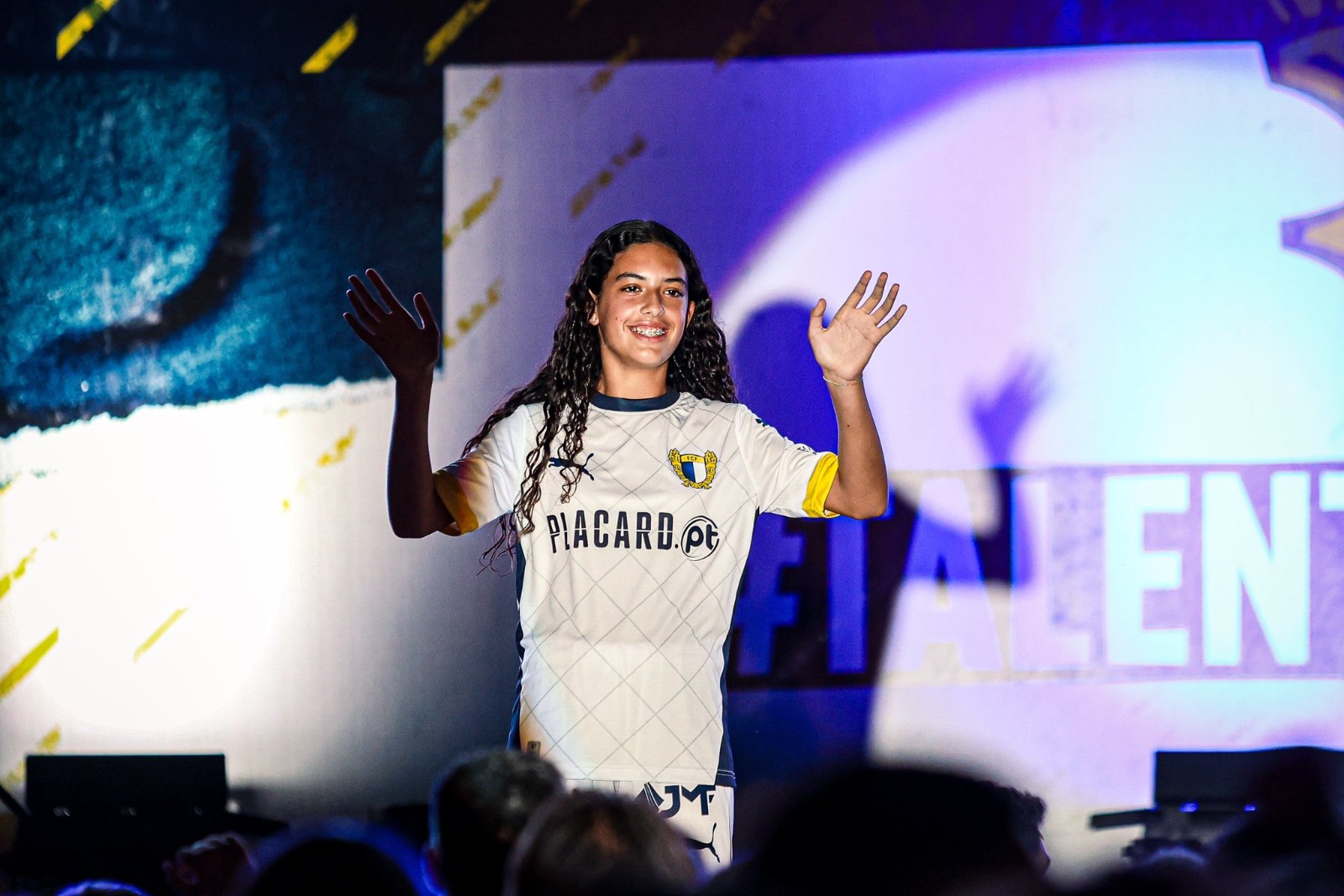 Famalicão 2024-25 Home Kit