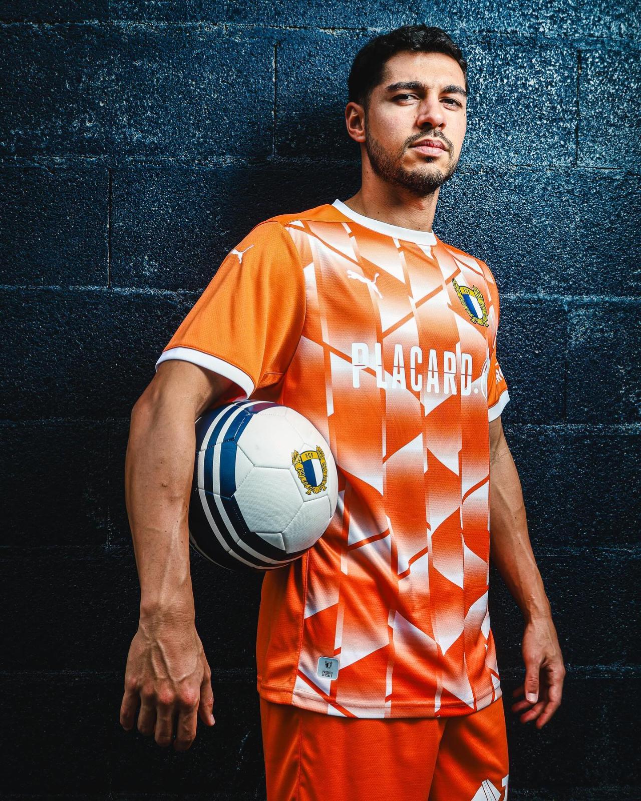 Famalicão 2024-25 Third Kit