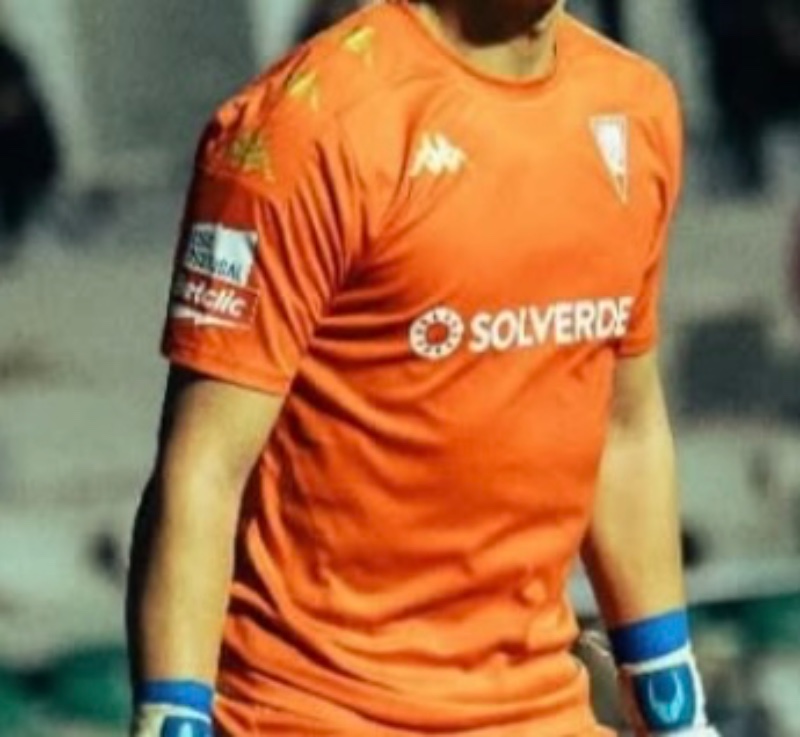 Estoril Praia 2024-25 GK 2 Kit