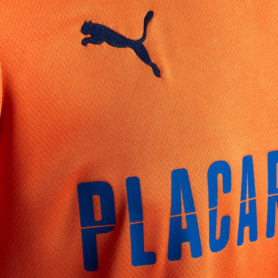 Famalicão 2024-25 GK Third Kit