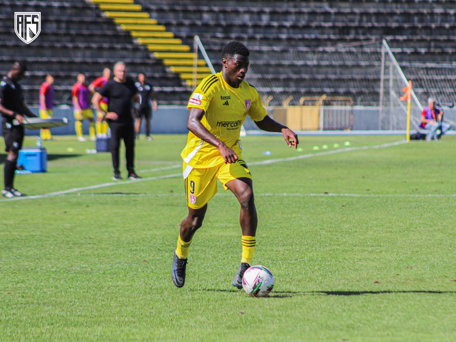 AVS Futebol SAD 2024-25 Away Kit