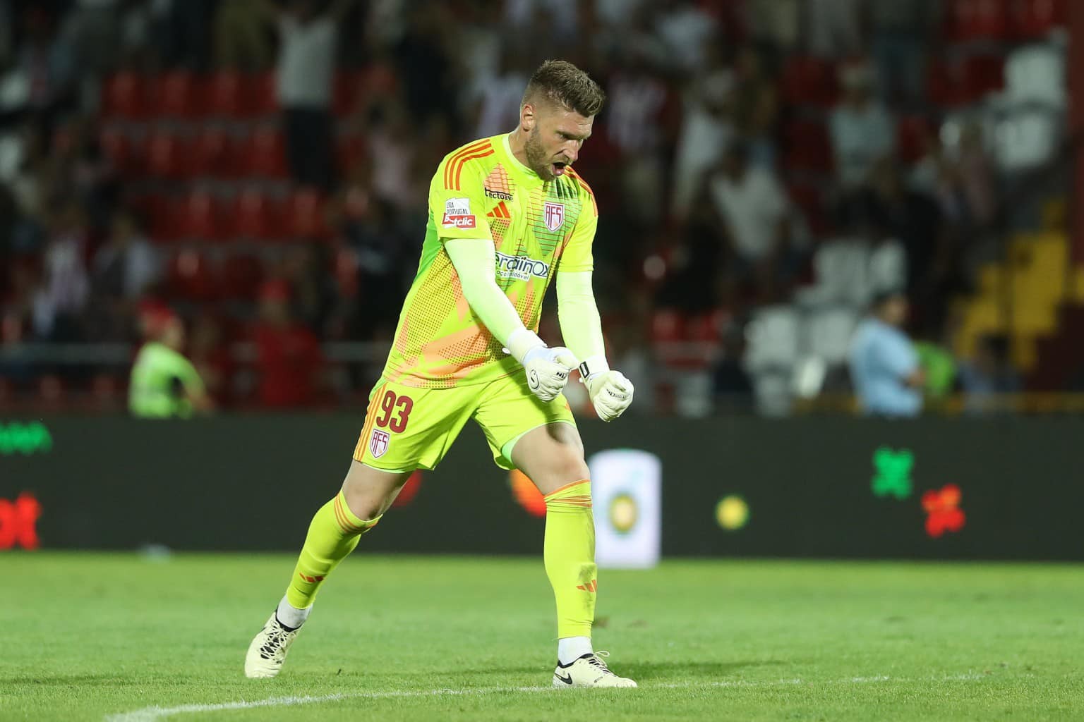 AVS Futebol SAD 2024-25 GK 2 Kit