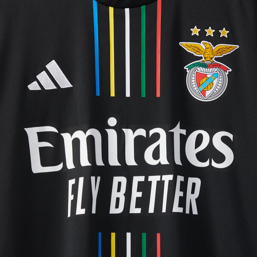 SL Benfica 2023-24 Away Kit