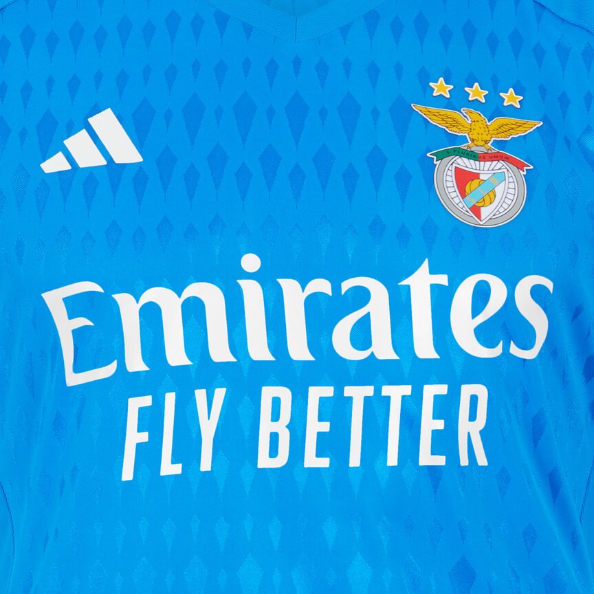SL Benfica 2023-24 GK 2 Kit