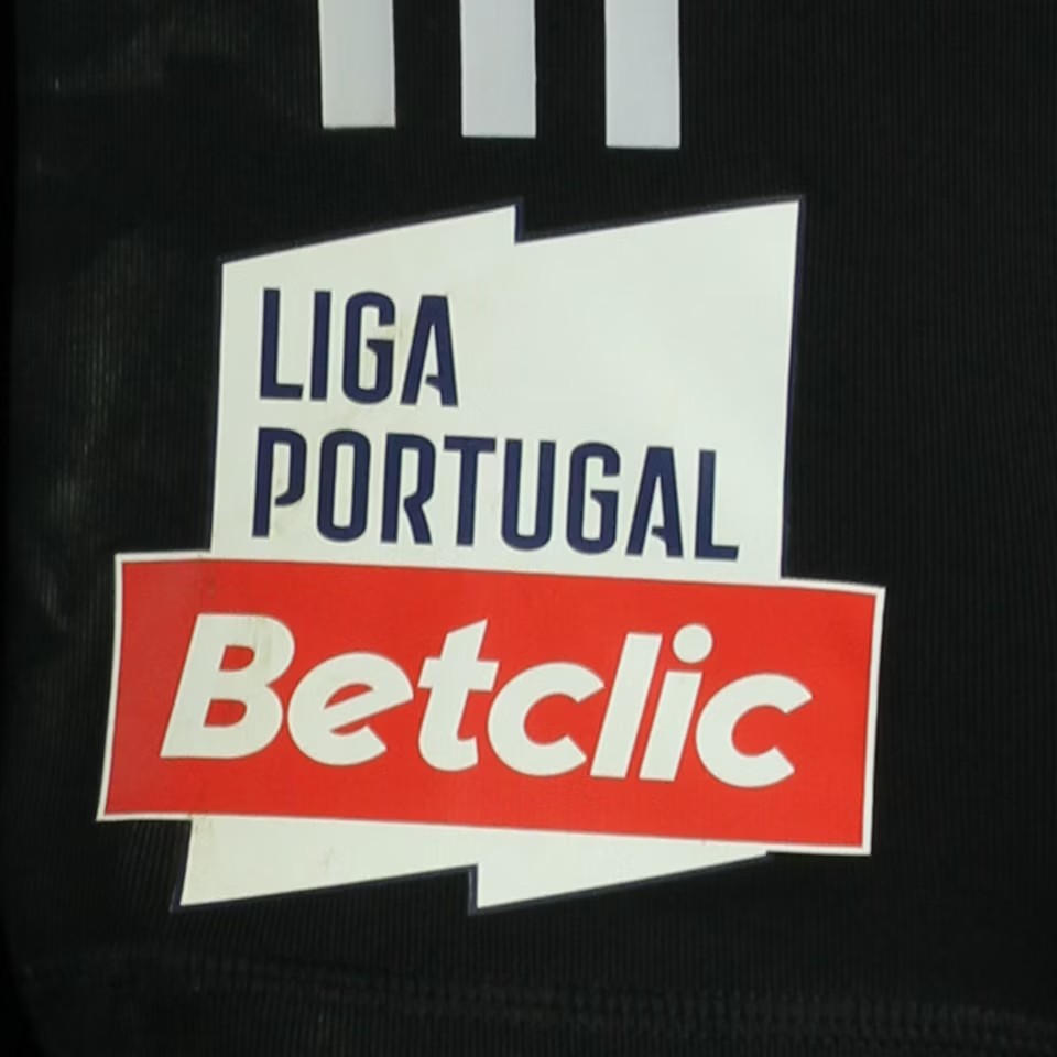 SL Benfica 2023-24 GK 4 Kit