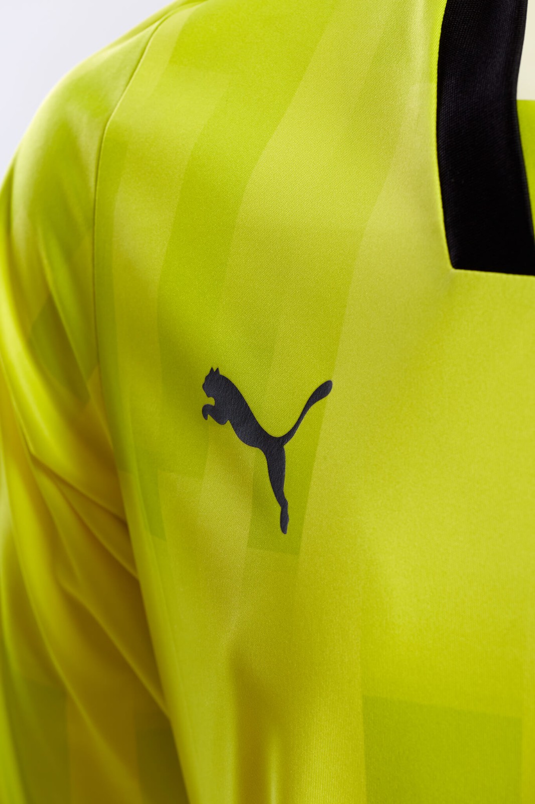 Rio Ave 2023-24 GK 3 Kit