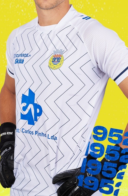 FC Arouca 2023-24 GK 1 Kit