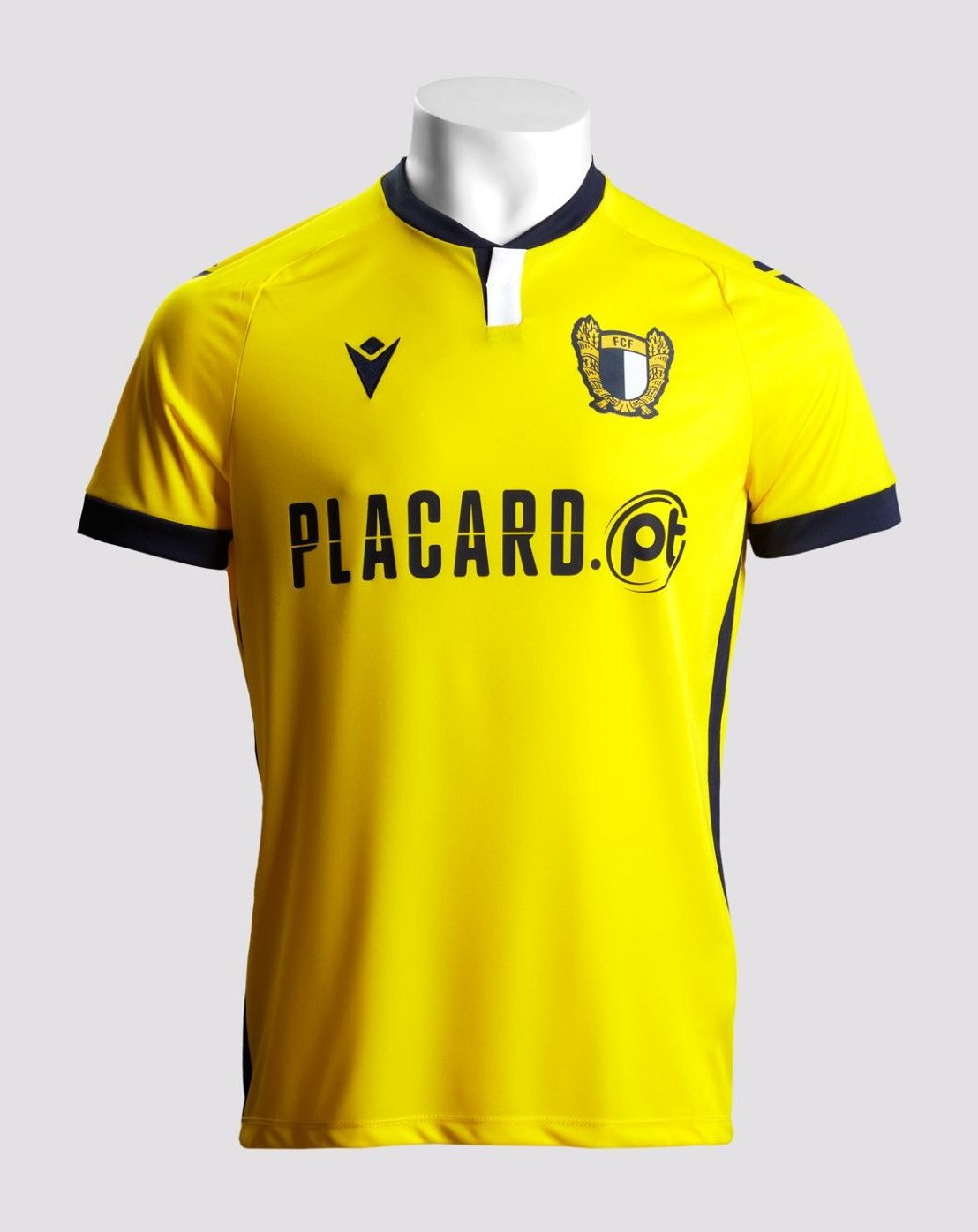 Famalicão 2023-24 Third Kit